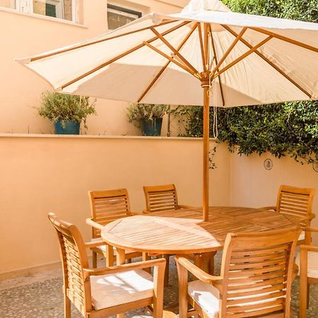 Romantica Apartment With Dehors Near San Giovanni المظهر الخارجي الصورة