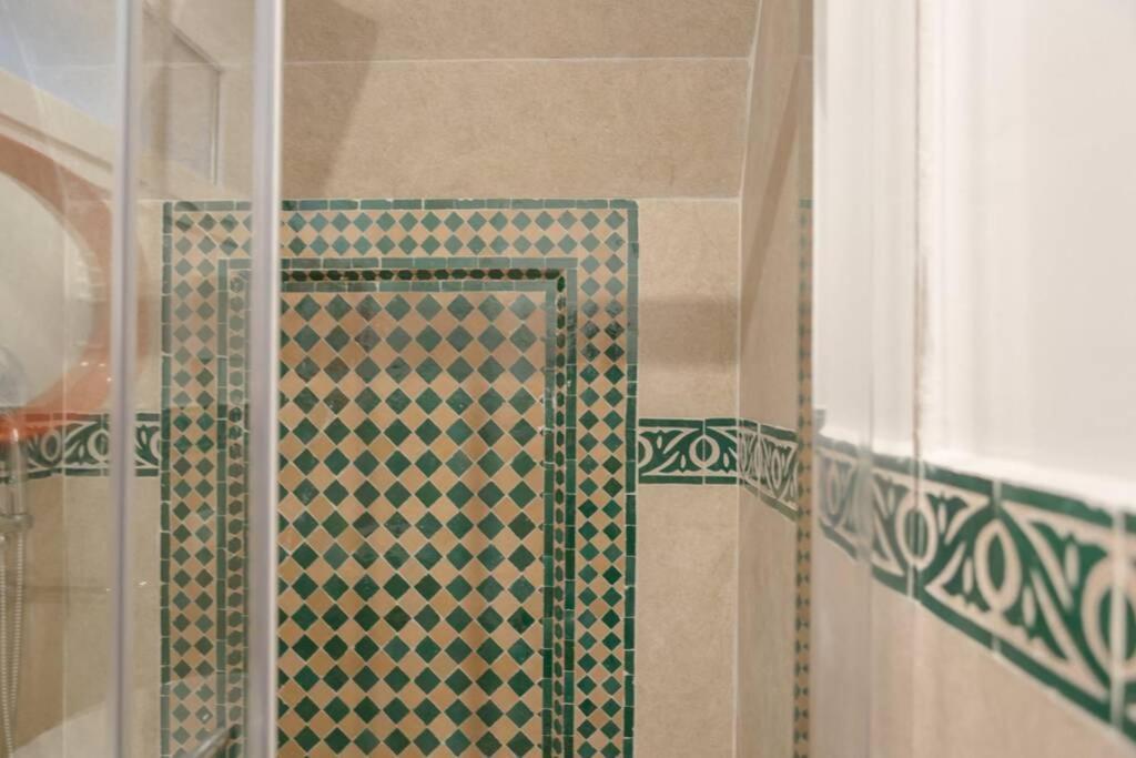 Romantica Apartment With Dehors Near San Giovanni المظهر الخارجي الصورة
