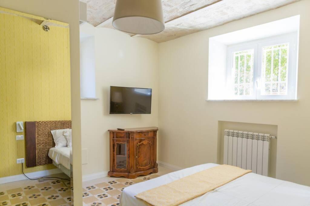 Romantica Apartment With Dehors Near San Giovanni المظهر الخارجي الصورة